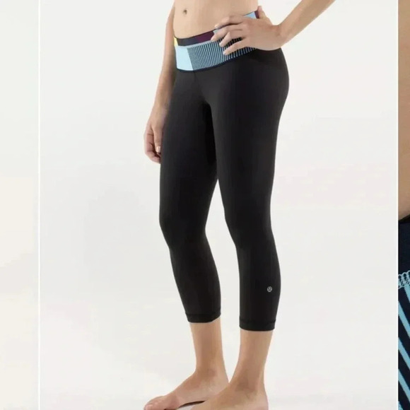 Lululemon Reversible Wunder Under Crop Leggings Black - Picture 4 of 15